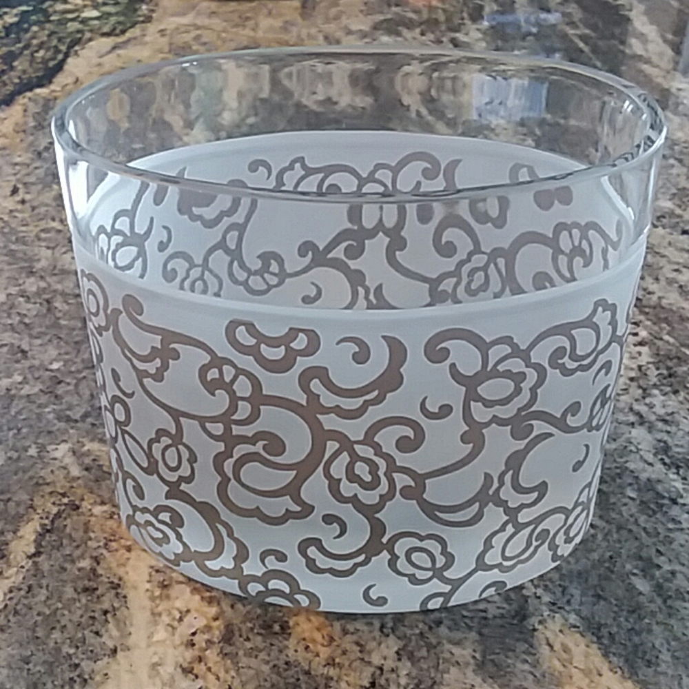 Heiress Peony Bowl non leaded crystal.LENOX